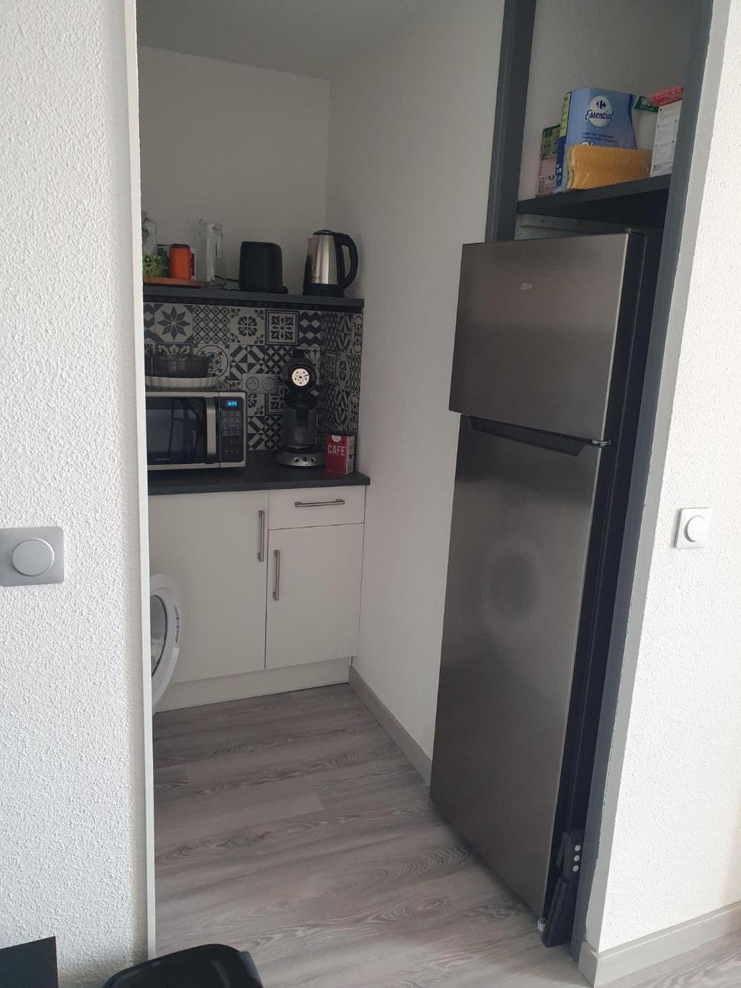 Les Terrasses De La Baronnie Appartement Climatise Avec 1 Chambre Et Piscine Ouverte Du 28 Mai 2025 Au 28 Septembre 2025 Le Grau-du-Roi Exterior foto